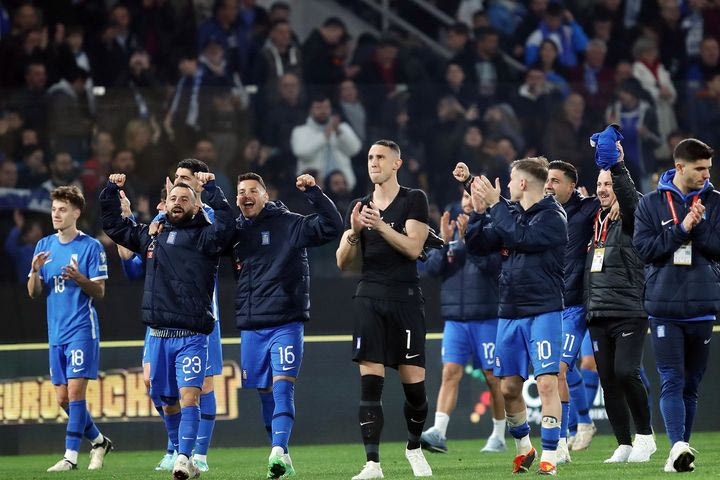 Ελλάδα – Καζακστάν: Οι πανηγυρισμοί των παικτών και η παρηγοριά στους φιλοξενούμενους