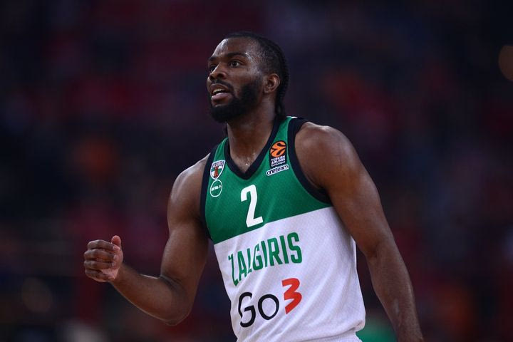 Ολυμπιακός: Ο Κίναν Έβανς και τι ακριβώς ισχύει με τον γκαρντ της Ζάλγκιρις