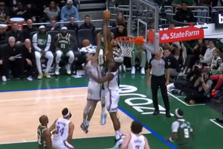 NBA: Με Γιάννη Αντετοκούνμπο και Πασκάλ Σιάκαμ στην κορυφή το Top-10 της βραδιάς