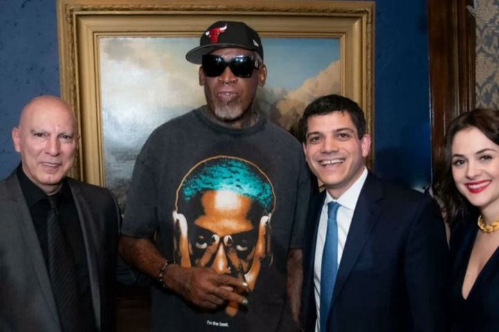 Ο Νίκος Γκάλης μαζί με τον Ντένις Ρόντμαν στο Σικάγο