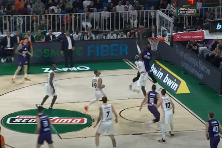 EuroLeague: Συνεργασία Σλούκα – Λεσόρ και εντυπωσιακή τάπα Μπαλτσερόφσκι στο Top-10 της 28ης αγωνιστικής