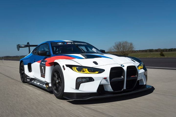 Τώρα όλοι μπορούν να αποκτήσουν την αγωνιστική BMW των ονείρων τους- Με 49,99 ευρώ