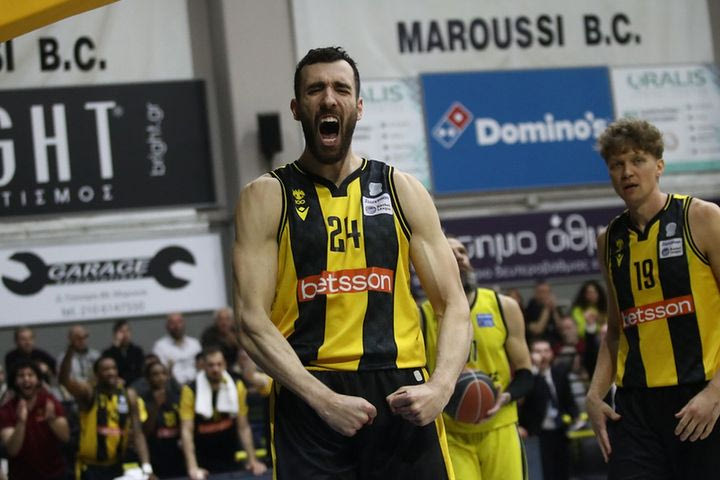 Μαρούσι – ΑΕΚ Betsson: Η άψογη συνεργασία Καράμπελα – Κουζέλογλου για το άλει-ουπ κάρφωμα