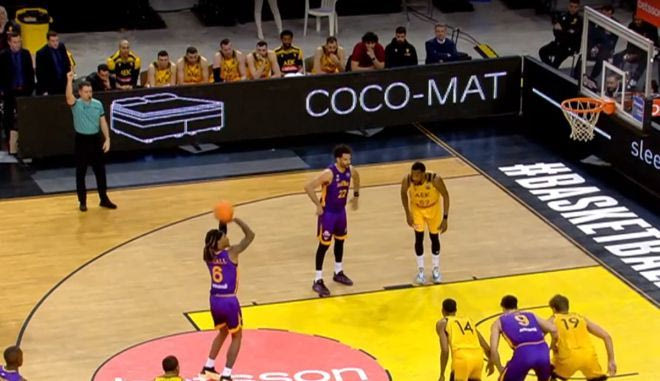 Ο ΜακΚόλ προσέφερε μια απρόσμενη δεύτερη ευκαιρία στην ΑΕΚ