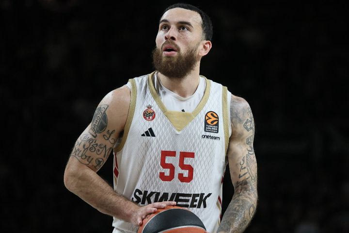 Διπλό στο Λε Μαν για την Μονακό, σε επεισοδιακό ματς με αποβολή του Μάικ Τζέιμς