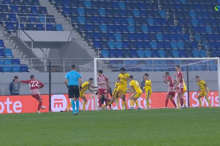 Γκολ πρόκρισης ο Γιόβετιτς στο 93′ και 1-5 ο Ολυμπιακός