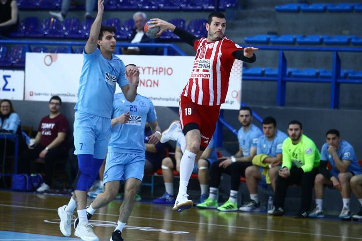 Handball Premier: Άνετα ο Ολυμπιακός στην Κυψέλη, νίκη και για Διομήδη