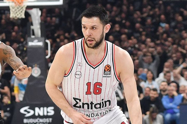 Ο μαγι-Γκος αρχηγός Παπανικολάου και ο Ολυμπιακός που άρεσε στον Κούκοτς