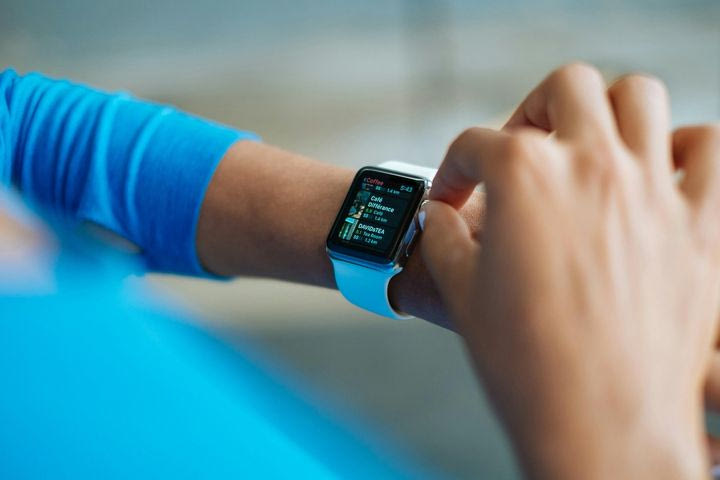 Πήγα στον ΓΕΡΜΑΝΟ για smartwatch και αυτός είναι ο λόγος που δεν πίστευα στα μάτια μου