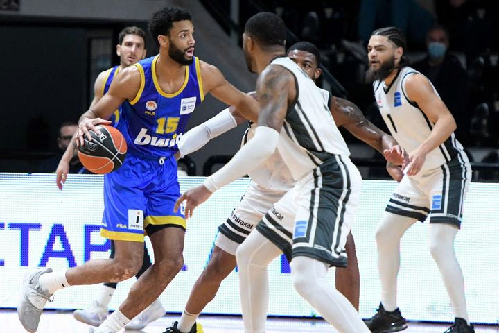 Απόλλωνας Πάτρας – Περιστέρι bwin 63-74: Πέρασε άνετα από την Πάτρα με οδηγούς τους Ρένφρο και Τόμσον