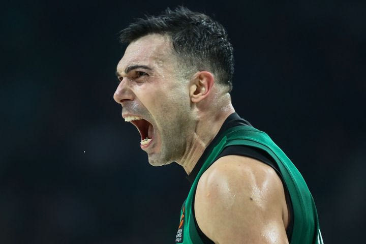 Σλούκας: “Χαρούμενος που οι φίλαθλοι κατάλαβαν ότι έδωσα τα πάντα για τον Παναθηναϊκό”