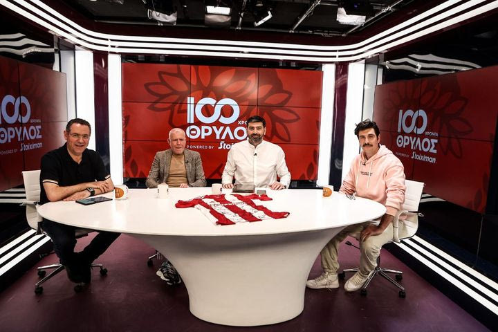 Το πιο ερυθρόλευκο giveaway ολοκληρώθηκε: 10 φανέλες του Νίκου Αναστόπουλου έxουν κληρωθεί