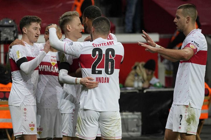 Άουγκσμπουργκ – Στουτγκάρδη 0-1: Προσπέρασε την Μπάγερν και ψάχνει το θαύμα