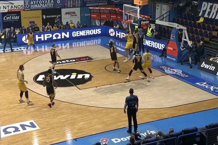 Stoiximan Basket League: Ο Τρέβορ Τόμπσον στην κορυφή του Top-10 της 21ης αγωνιστικής με τρομερό κάρφωμα