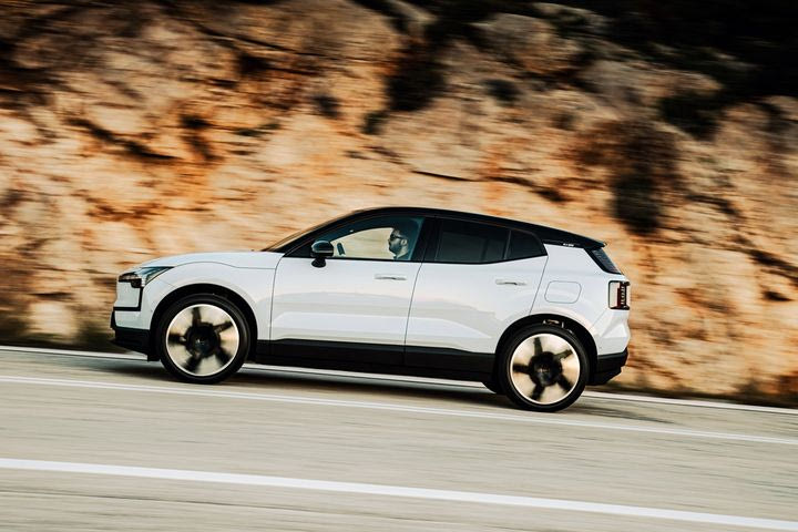 H Volvo προχωρά σε σημαντικές τεχνολογικές αναβαθμίσεις των SUV της και όχι μόνο