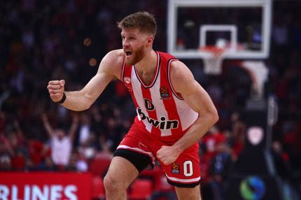 Ολυμπιακός – Μπαρτσελόνα: Πού θα δείτε το κρίσιμο Game 3 των “ερυθρόλευκων”