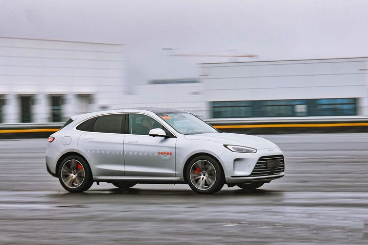 Επίθεση από την SERES- Αυτά είναι τα 6 νέα μοντέλα που θα παρουσιάσει μέσα στο 2024