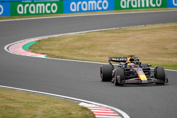 GP Ιαπωνίας: Ο Φερστάπεν στην κορυφή στις πρώτες δοκιμές της Σουζούκα