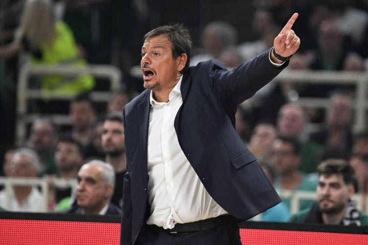 Ο Ερντογάν τηλεφώνησε στον Αταμάν για να τον στηρίξει μετά την καταγγελία του για τις απειλές που δέχθηκε