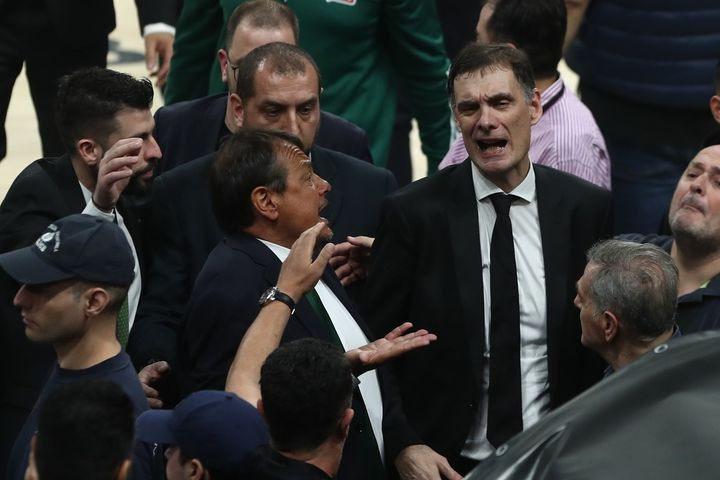 Ο Εργκίν Αταμάν εξήγησε τι συνέβη με τον Γιώργο Μπαρτζώκα μετά το τέλος του Παναθηναϊκός AKTOR – Ολυμπιακός
