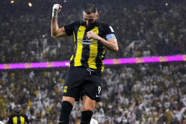 Αλ Ιτιχάντ – Αλ Γουέχντα 2-1: Υπογραφή Μπενζεμά στη νίκη επί της ομάδας του Δώνη