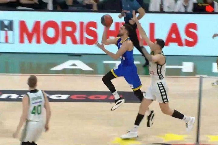 Παναθηναϊκός AKTOR – Περιστέρι bwin: Ο Χουγκάζ έβαλε buzzer-beater τρίποντο από το κέντρο