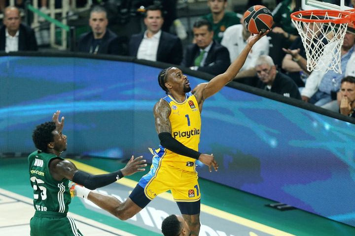 Κλίβελαντ: “Ο Αταμάν άσκησε πίεση στους διαιτητές”