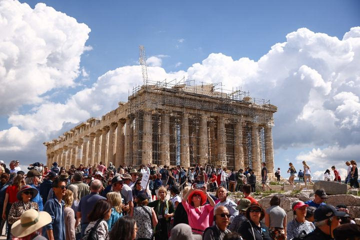 Ζούμε στη 2η φτωχότερη χώρα της Ευρώπης και οι Financial Times το πήραν χαμπάρι