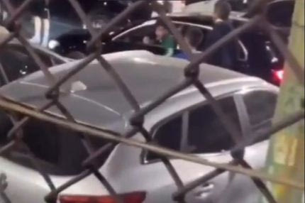 Φοβερή ένταση Ιωαννίδη με οπαδό έξω από τη Λεωφόρο: “Εγώ δεν τιμάω το τριφύλλι, που παίζω με έξι ενέσεις;”