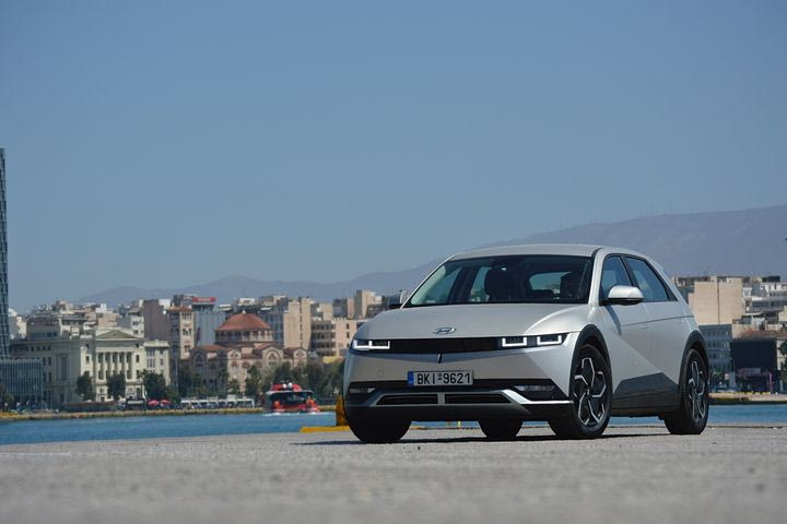 Δοκιμή του αμιγώς ηλεκτρικού Hyundai Ioniq 5 με τους 230 ίππους