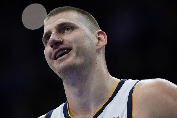 NBA: Ο Νίκολα Γιόκιτς αναδείχθηκε MVP της κανονικής περιόδου για 3η φορά στην καριέρα του – 4ος στην ψηφοφορία ο Γιάννης Αντετοκούνμπο