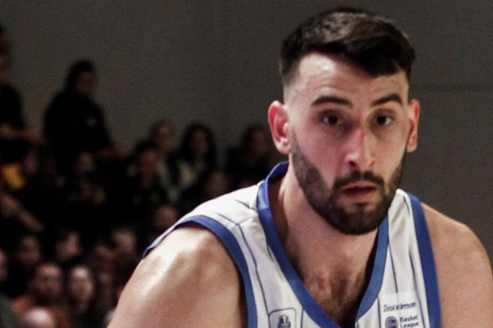 Ο Γιώργος Καμπερίδης μετακόμισε στη Νεπτούνας του Βόβορα