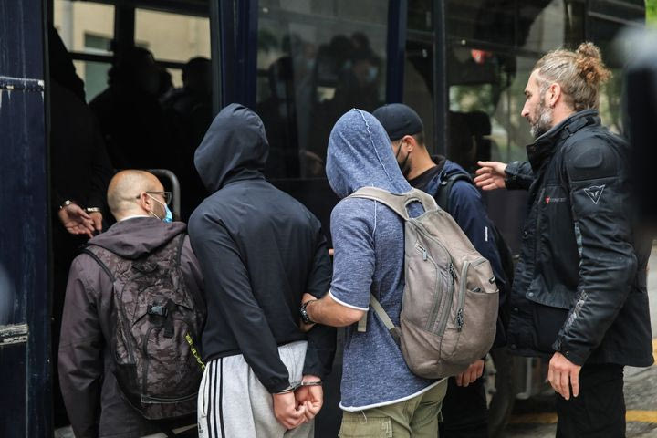 Ρέντης: 7 άτομα προφυλακίστηκαν – Την Κυριακή (28/04) απολογούνται οι τελευταίοι 32 κατηγορούμενοι