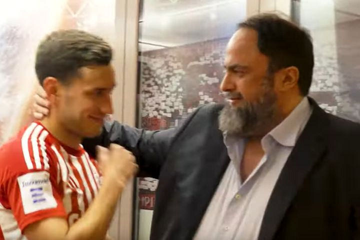 Ολυμπιακός: Η απαίτηση του κόσμου για ευρωπαϊκό τρόπαιο και τα “μπράβο” του Μαρινάκη στους παίκτες