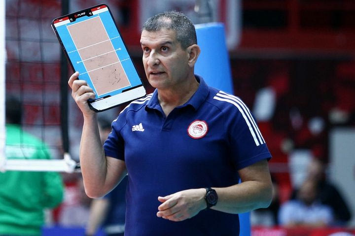 Μιτσέλι: “Ζητώ συγγνώμη στον κόσμο μας, θα πάμε να κερδίσουμε στην έδρα του αντιπάλου”