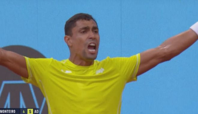 Οι καλύτερες φάσεις από τον αγώνα του Τσιτσιπά με τον Μοντέιρο για το Madrid Open