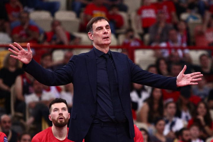 Μπαρτζώκας: “Δεν θέλω να γίνομαι κουραστικός, στα τελευταία 5-6 ματς γίνεται το ίδιο”