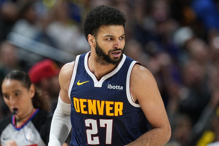 NBA: Οι Νάγκετς λύγισαν τους Ρόκετς με κορυφαίο τον Μάρεϊ