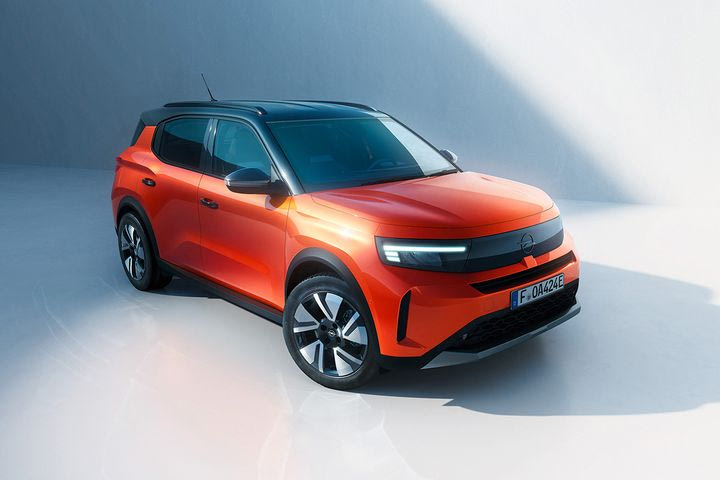 Πρεμιέρα για το Opel Frontera της νέας εποχής, σε ηλεκτρική και υβριδική εκδοχή