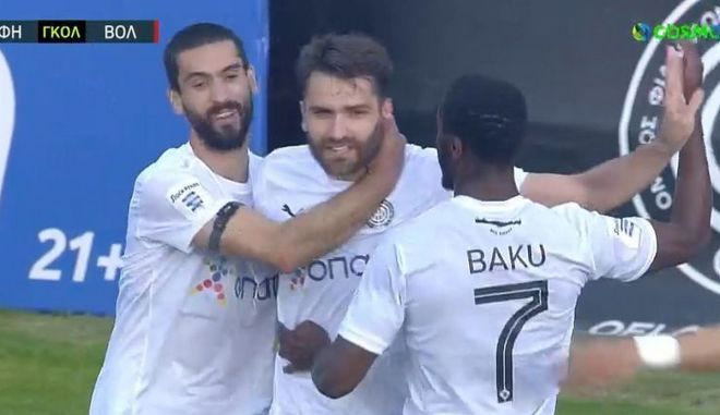 Το σουτ του Τοράλ για το 1-0 του ΟΦΗ κόντρα στον Βόλο