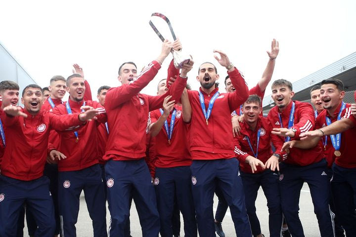 Το SPORT24 στη θρυλική υποδοχή: Αποθέωση για τον πρωταθλητή Ευρώπης, Ολυμπιακό