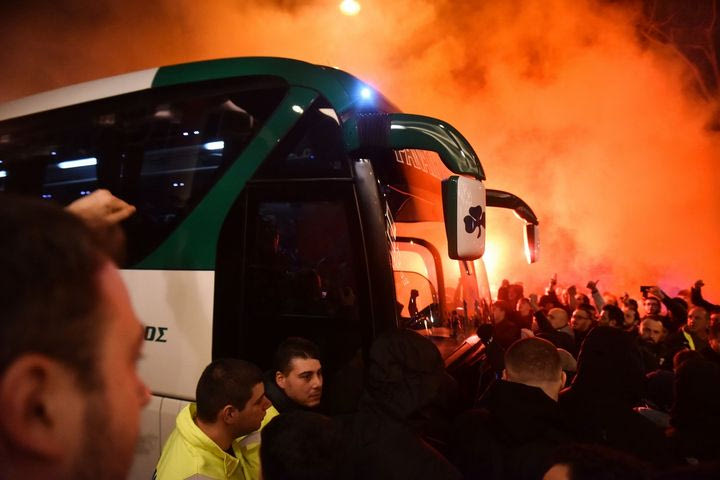 Παναθηναϊκός: Στοπ της αστυνομίας και στη συγκέντρωση των οπαδών του τριφυλλιού πριν από το ντέρμπι με την ΑΕΚ