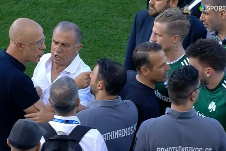 Η ένταση στο φινάλε μεταξύ των δύο ομάδων