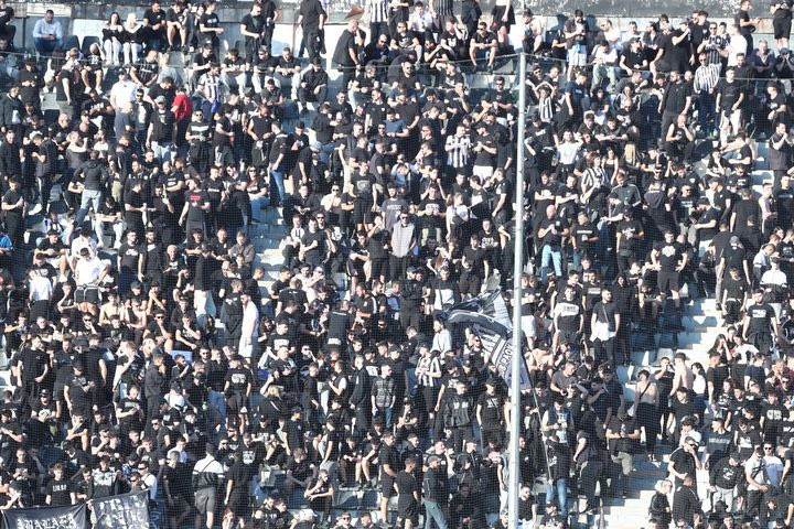 ΠΑΟΚ και Παναθηναϊκός κλήθηκαν σε απολογία από τη Super League