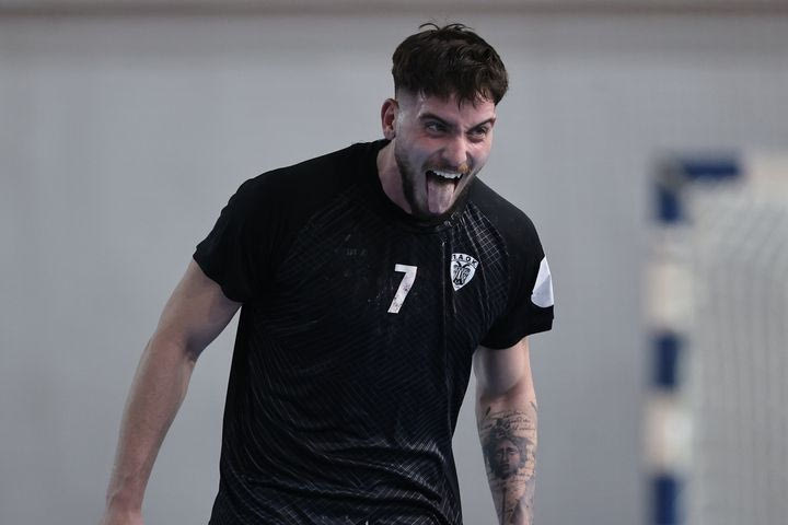 Handball Premier: Με κεκτημένη ταχύτητα από την κατάκτηση του Κυπέλλου ο ΠΑΟΚ έσπασε το αήττητο του Ολυμπιακού, νίκη τετράδας για τη Δράμα