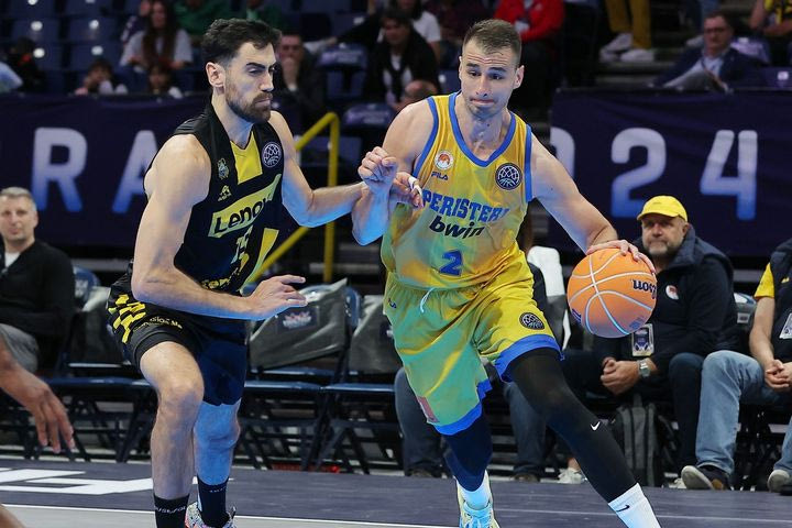 Τενερίφη – Περιστέρι bwin 97-93: Τα έδωσε όλα μέχρι τέλους, αλλά τα σουτ μπήκαν αργά, δεν είχε απάντηση σε Γκάι – Χουέρτας και έχασε την ευκαιρία να διεκδικήσει το BCL