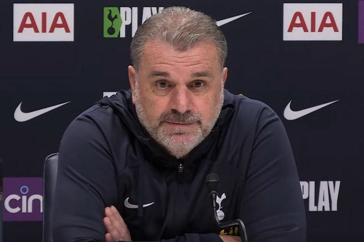 Η μοναδική ατάκα του Ποστέκογλου όταν ρεπόρτερ του ευχήθηκε “Καλό Πάσχα”