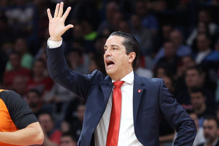 Σφαιρόπουλος για απουσίες και Ολυμπιακό: “Είναι φτιαγμένος για να πάει στο Final Four και να κερδίσει τη Euroleague”.