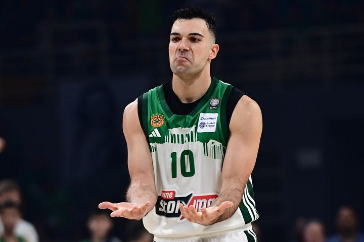 Παναθηναϊκός AKTOR – Ολυμπιακός 77-71: Ο Σλούκας καθάρισε για το πλεονέκτημα, 3/3 οι πράσινοι στο πρωτάθλημα