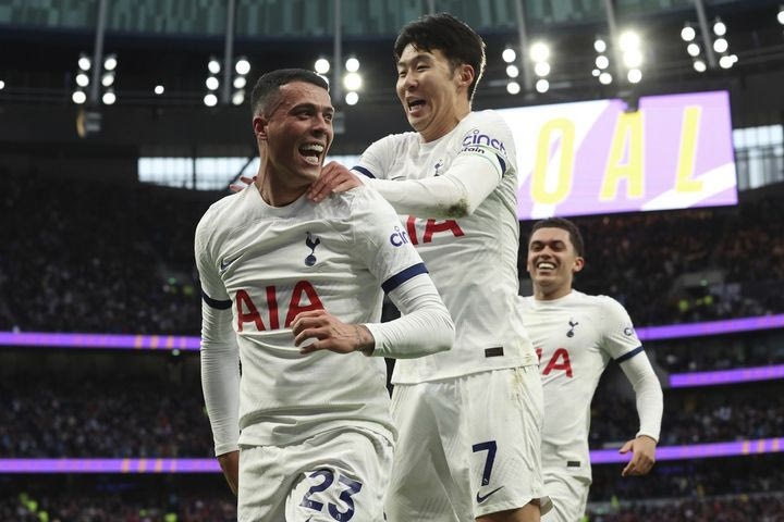 Τότεναμ – Μπέρνλι 2-1: Έμεινε ζωντανή στο κυνήγι του Champions League